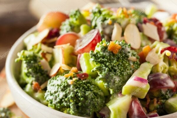 green broccoli salad